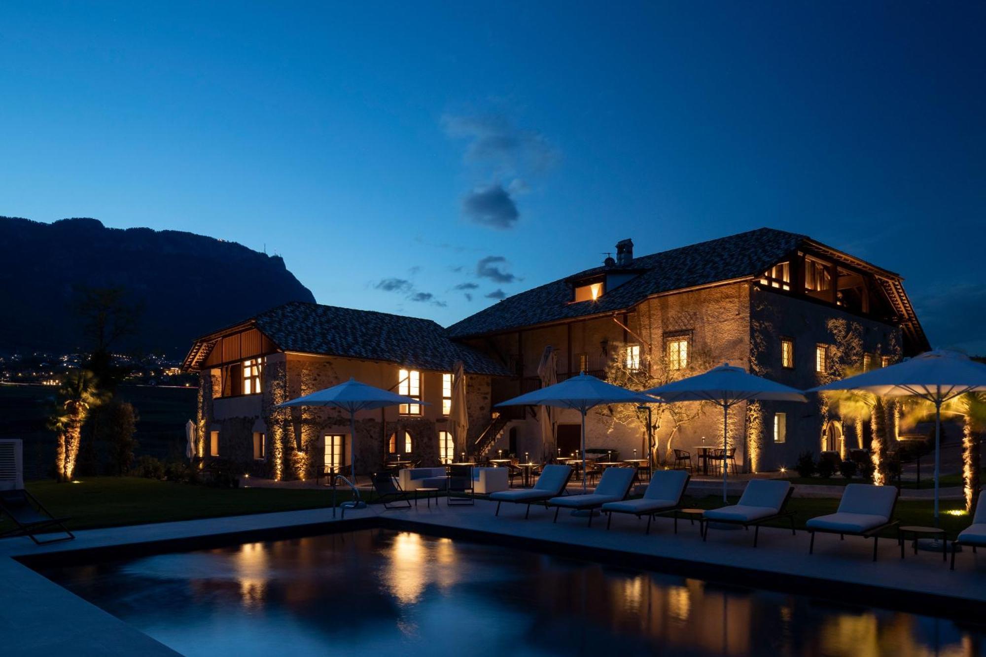 Ansitz Battisti Suites (Adults Only) Caldaro Kültér fotó