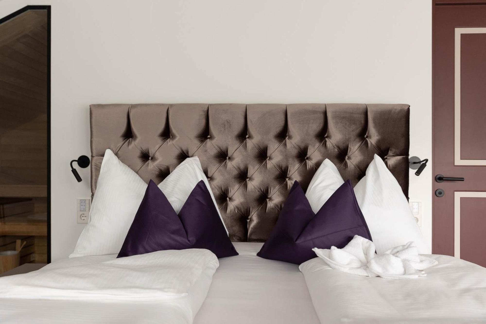 Ansitz Battisti Suites (Adults Only) Caldaro Szoba fotó
